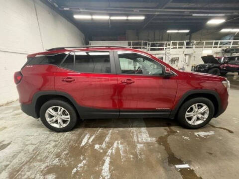 2022 GMC Terrain SLE