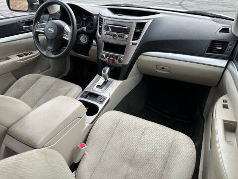 2012 Subaru Legacy 2.5i