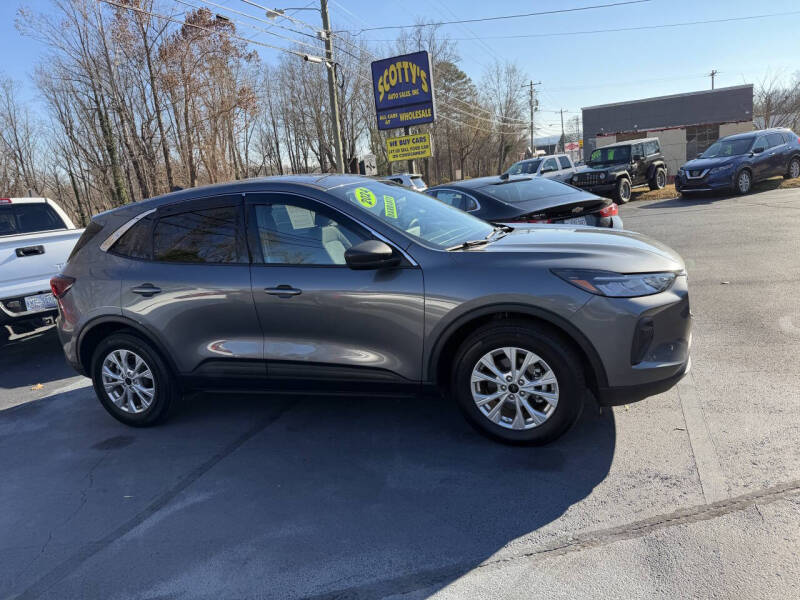 2024 Ford Escape Active