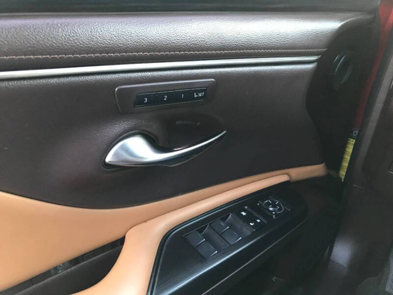 2019 Lexus ES 350 Luxury