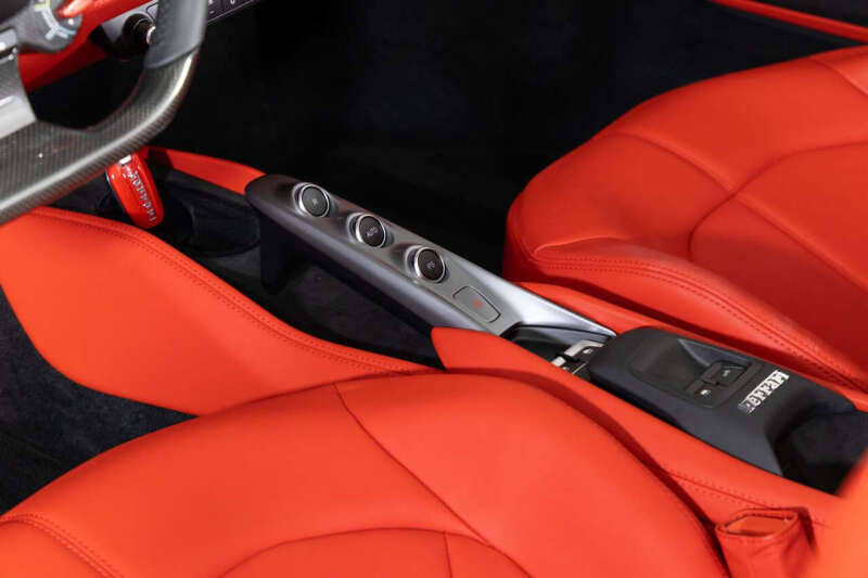 2023 Ferrari F8 Spider