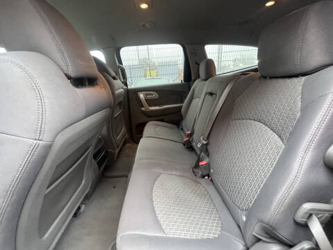 2010 Chevrolet Traverse LS