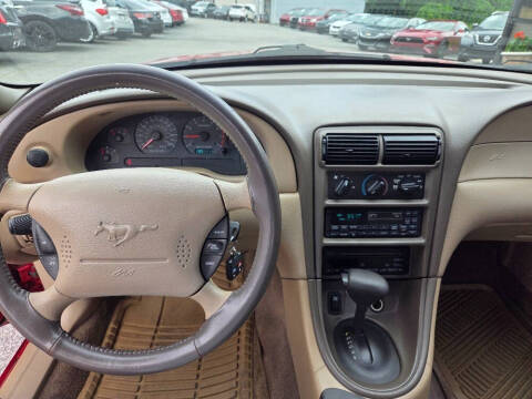 2000 Ford Mustang GT