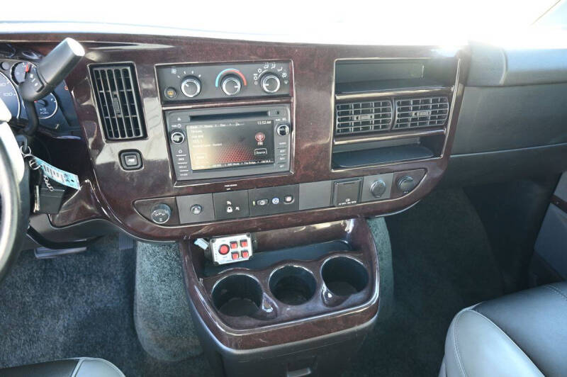 2018 GMC Savana LS 2500