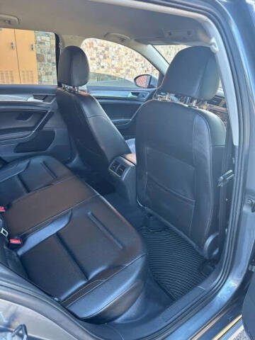 2017 Volkswagen Golf Alltrack