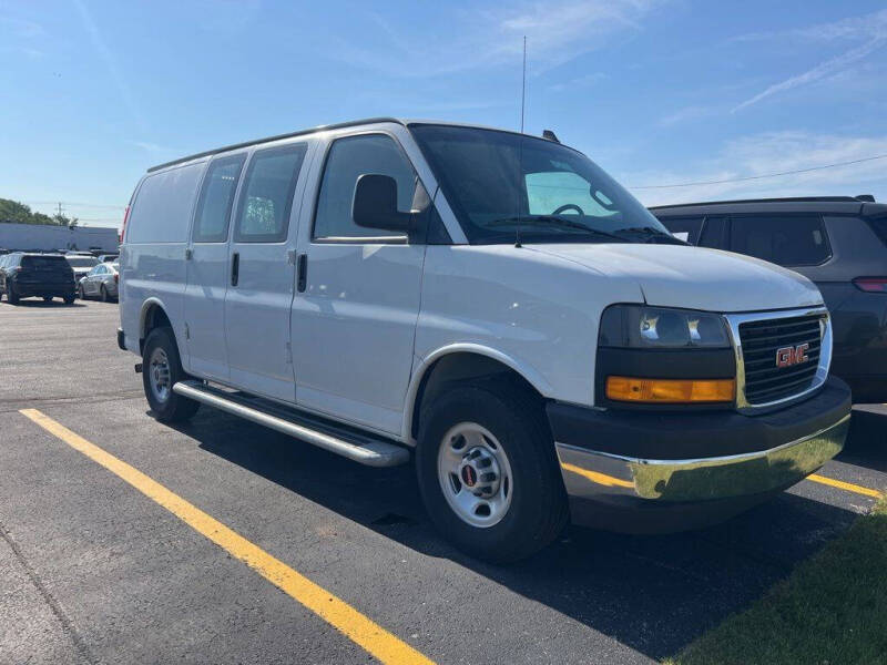 2024 GMC Savana 2500
