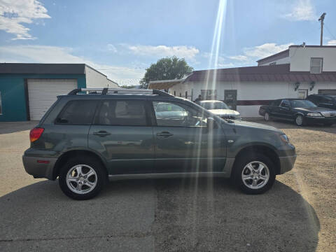 2003 Mitsubishi Outlander LS