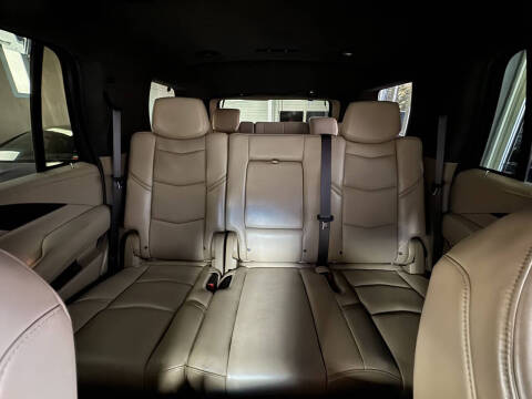 2020 Cadillac Escalade Platinum