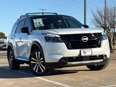 2025 Nissan Pathfinder Platinum