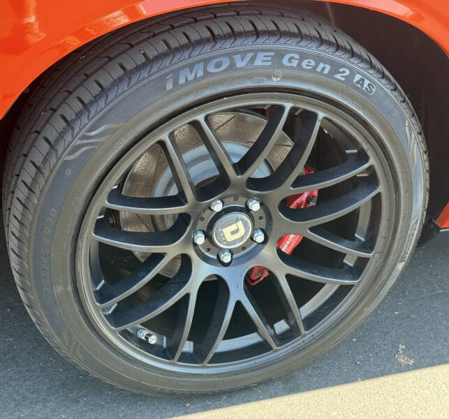2009 Dodge Challenger SRT8