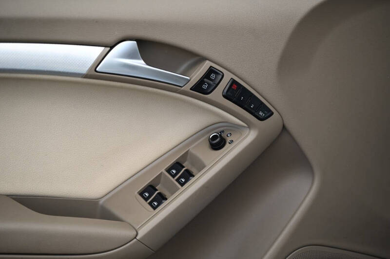 2011 Audi A5 2.0T quattro Prestige