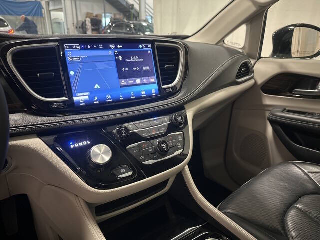 2024 Chrysler Pacifica Limited