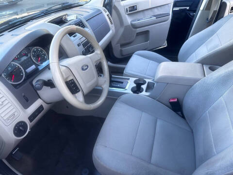 2011 Ford Escape XLT