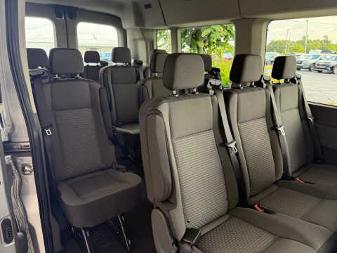 2025 Ford Transit 350 XLT