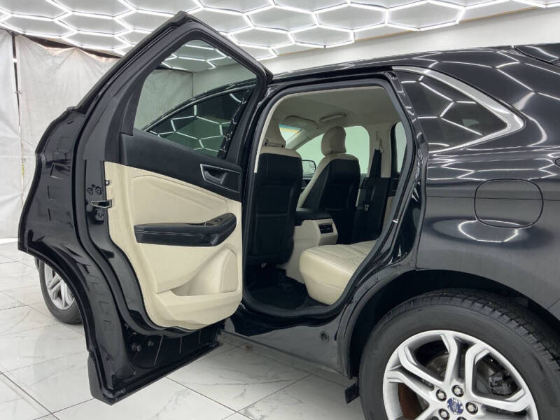 2016 Ford Edge Titanium