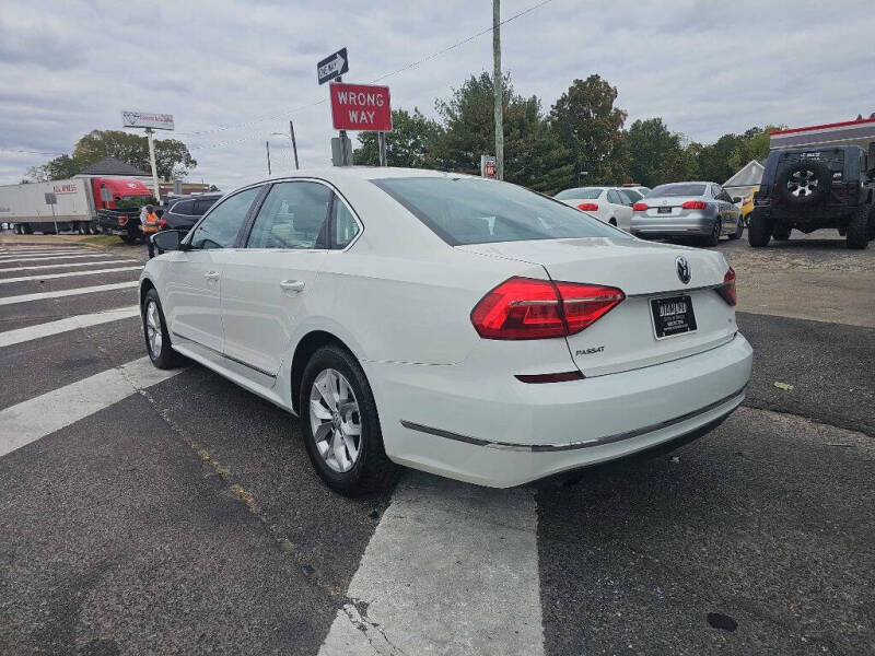 2016 Volkswagen Passat 1.8T S