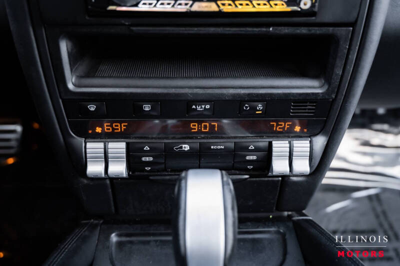 2004 Porsche Cayenne S