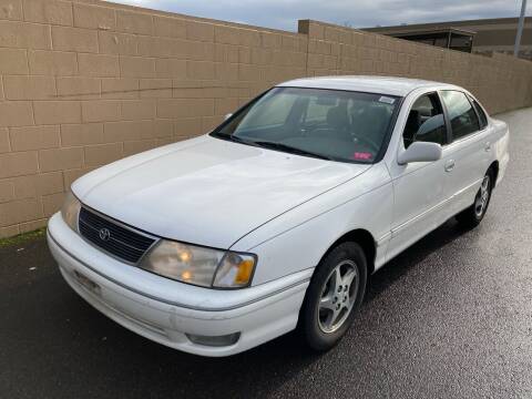 1999 Toyota Avalon for sale at Blue Line Auto Group in Portland OR