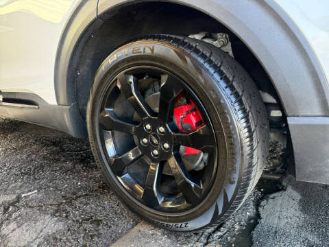 2022 Ford Explorer ST