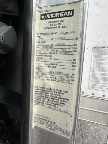 2017 Kenworth T270