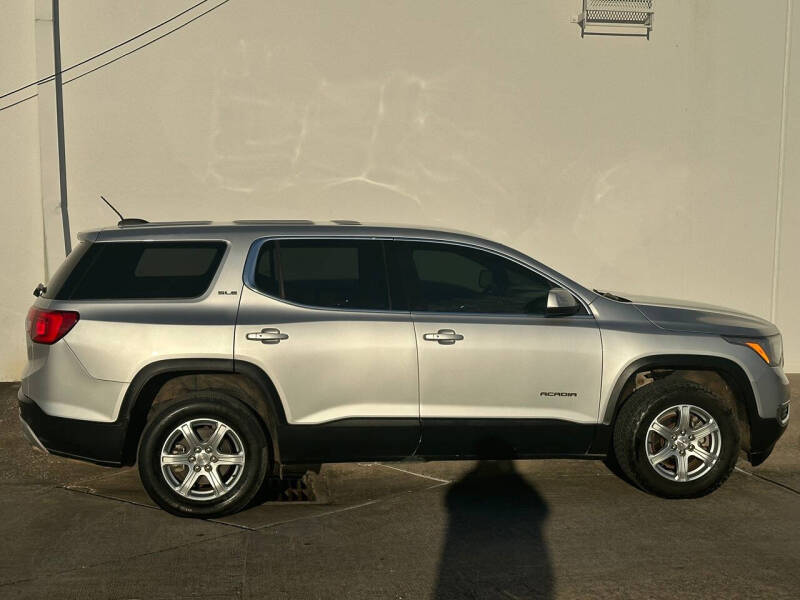 2019 GMC Acadia SLE-1