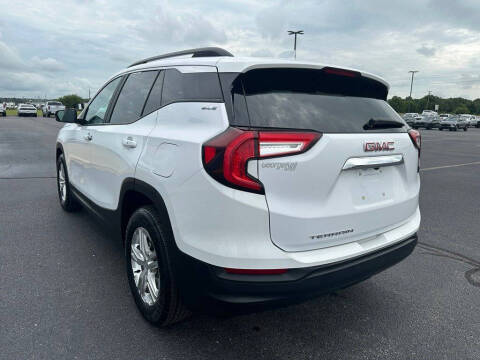2022 GMC Terrain SLE
