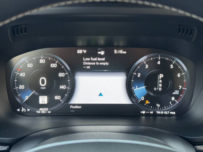 2019 Volvo XC60 T5 R-Design