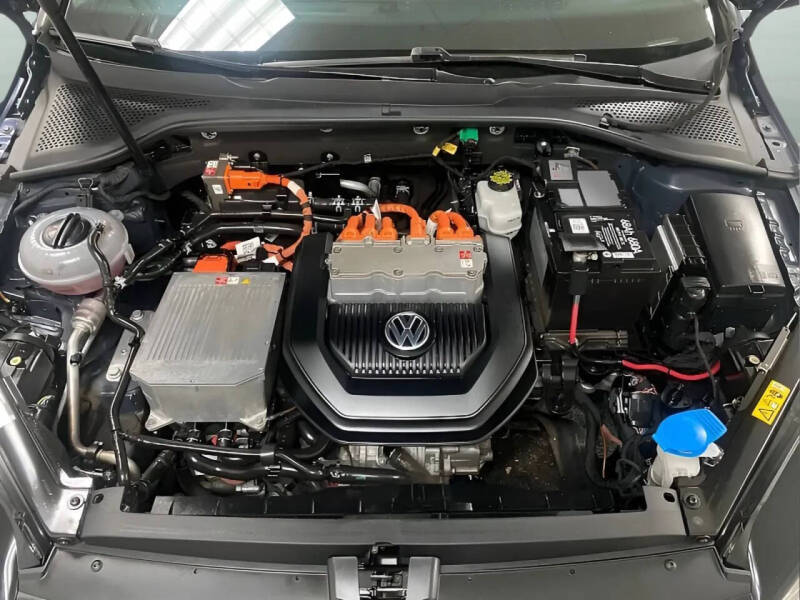 2016 Volkswagen e-Golf SE