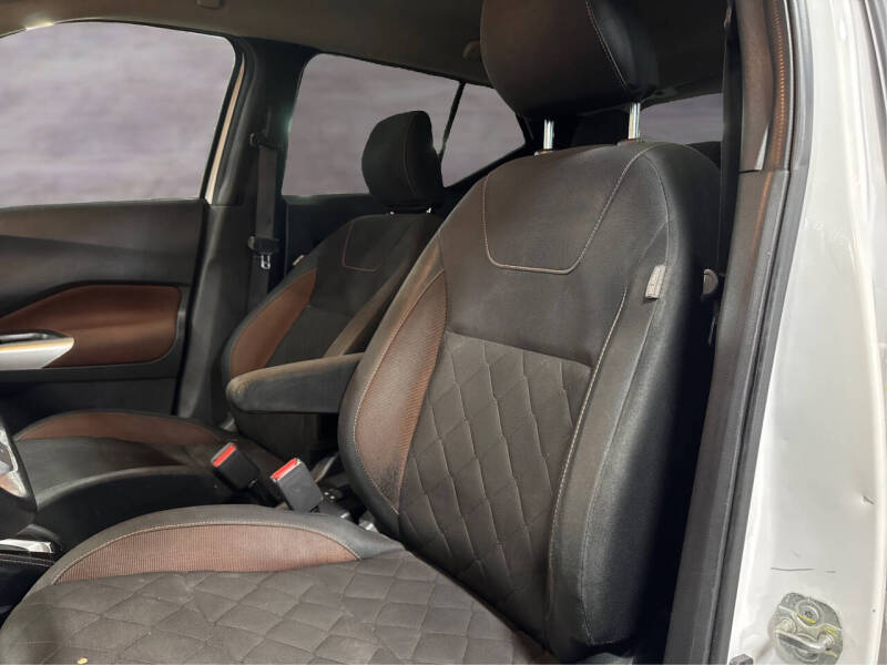 2019 Nissan Kicks