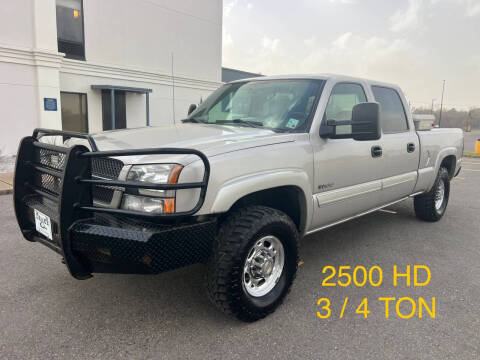 2004 Chevrolet Silverado 2500 for sale at SPEEDWAY MOTORS in Alexandria LA