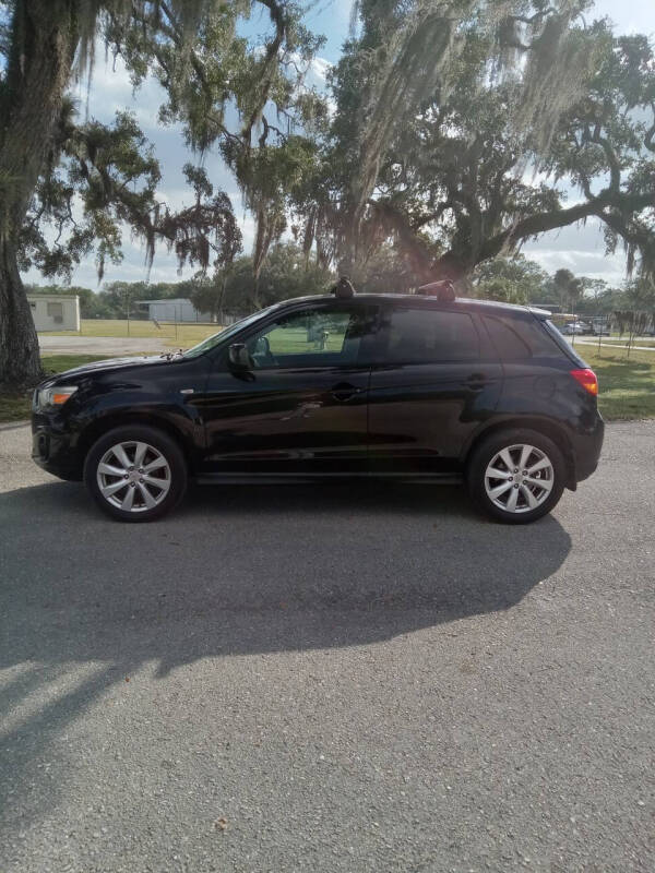 2015 Mitsubishi Outlander Sport ES's photo