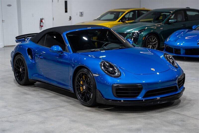 2017 Porsche 911 Turbo S