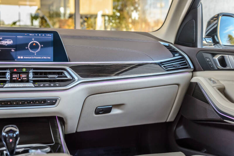 2019 BMW X7 xDrive40i