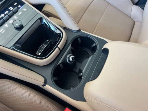 2024 Porsche Cayenne Coupe