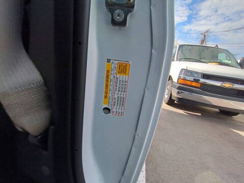 2025 Chevrolet Express 2500