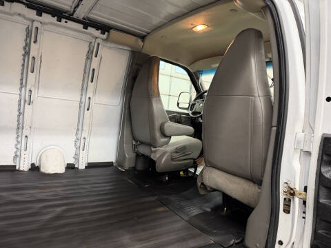 2016 Chevrolet Express 2500