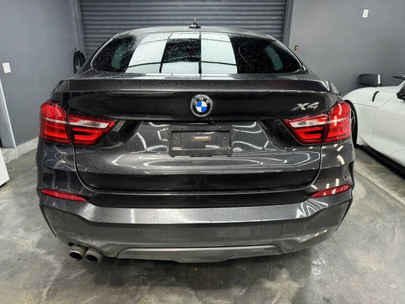 2017 BMW X4 xDrive28i