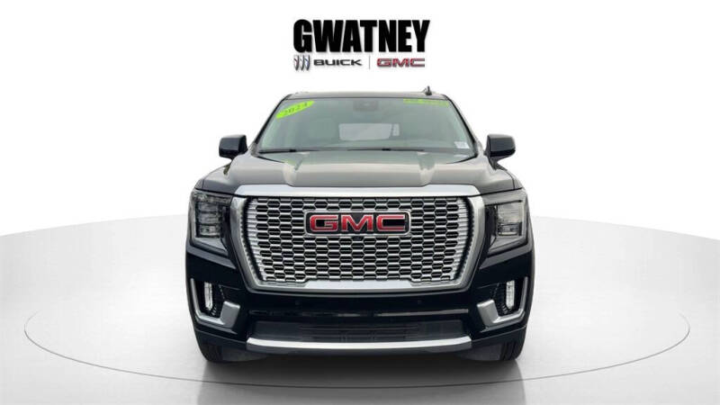 2024 GMC Yukon Denali's photo