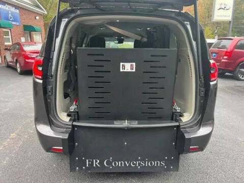 2022 Chrysler Pacifica Touring L