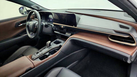2023 Toyota Crown Limited