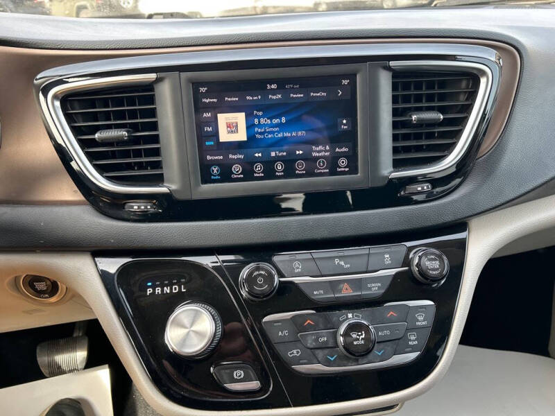 2018 Chrysler Pacifica Touring Plus