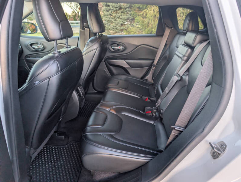 2019 Jeep Cherokee Latitude Plus