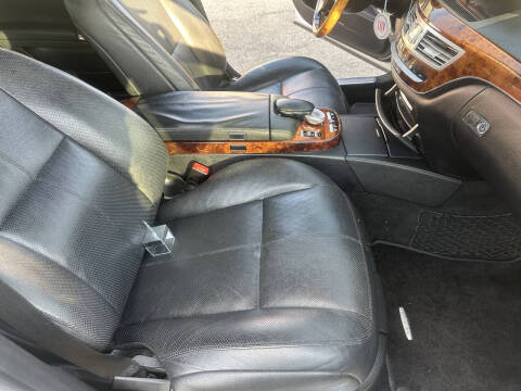 2009 Mercedes-Benz S-Class S 550 4MATIC