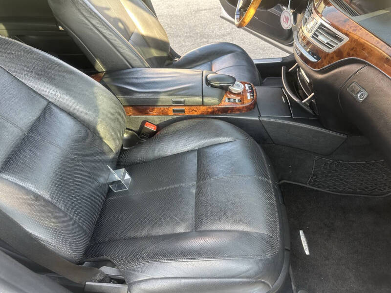 2009 Mercedes-Benz S-Class S 550 4MATIC