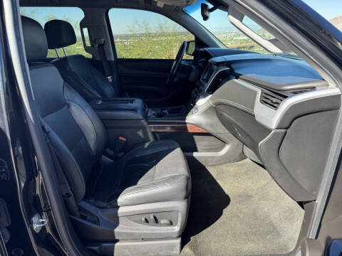 2017 GMC Yukon XL SLT