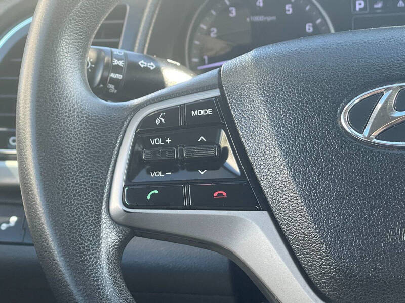 2018 Hyundai Elantra