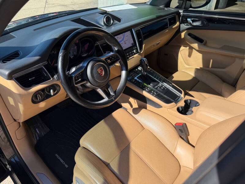 2017 Porsche Macan S