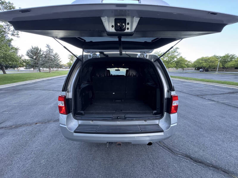 2015 Ford Expedition EL XLT