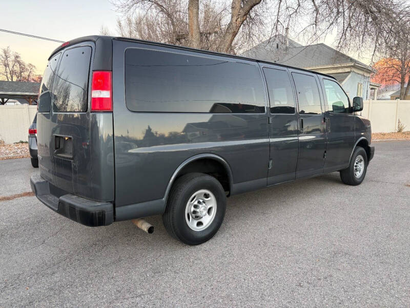 2017 Chevrolet Express LS 3500
