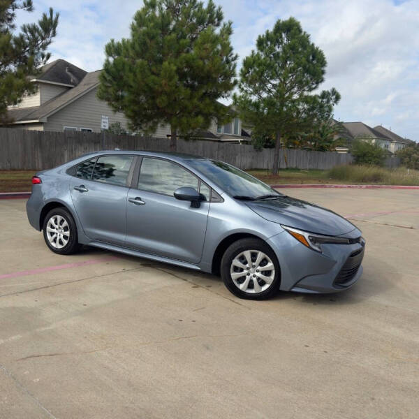 2025 Toyota Corolla Hybrid LE